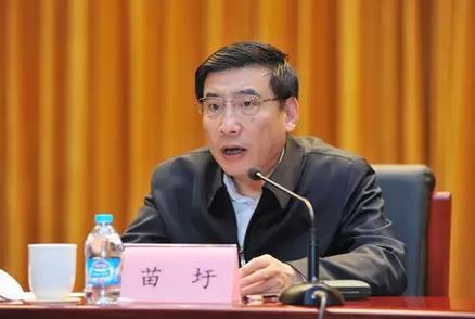 工信部落實(shí)加強(qiáng)銀企對(duì)接，要求抓緊建立重點(diǎn)企業(yè)重點(diǎn)項(xiàng)目融資需求清單