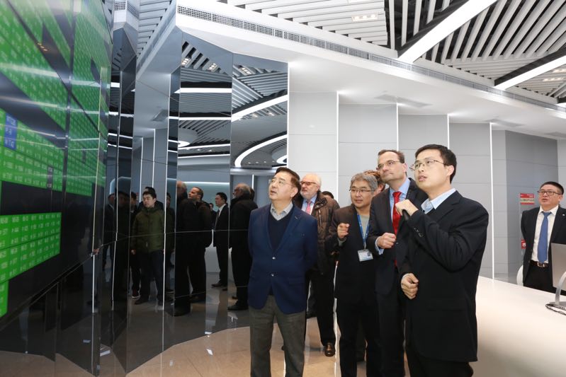 重磅引進8MW海上風機、Iwind數據中心正式啟用……上海電氣再創(chuàng)行業(yè)新紀錄！