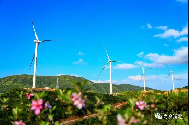 好一個(gè)龐然大物！欽州這個(gè)風(fēng)電站建成這樣啦！