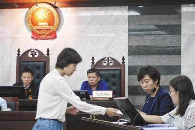 美國特斯拉電動車怎么安全沖出重圍？