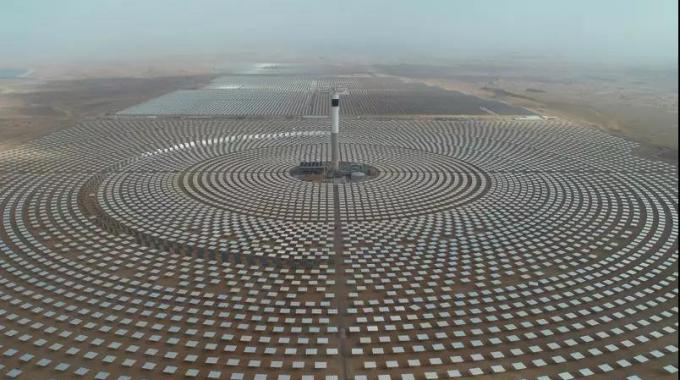 世界最大光熱電站★  摩洛哥努奧光熱電站項目★  待項目完全建成后，努奧光熱電站將為超過100萬的摩洛哥家庭提供清潔能源，還可以把富余的電能出口到歐洲。