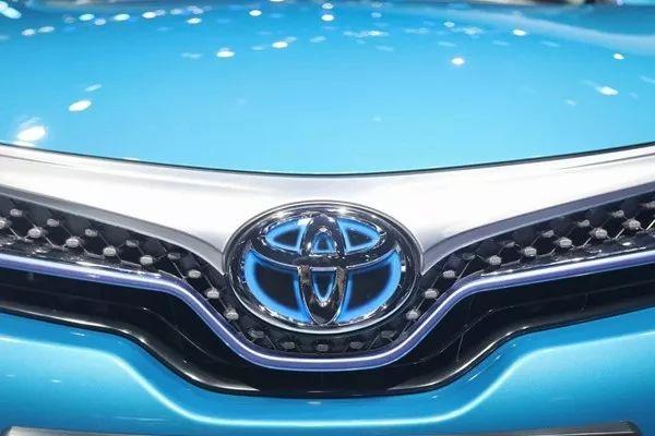 卡羅拉也能免稅送車牌？豐田要斷了國(guó)產(chǎn)電動(dòng)車后路嗎？